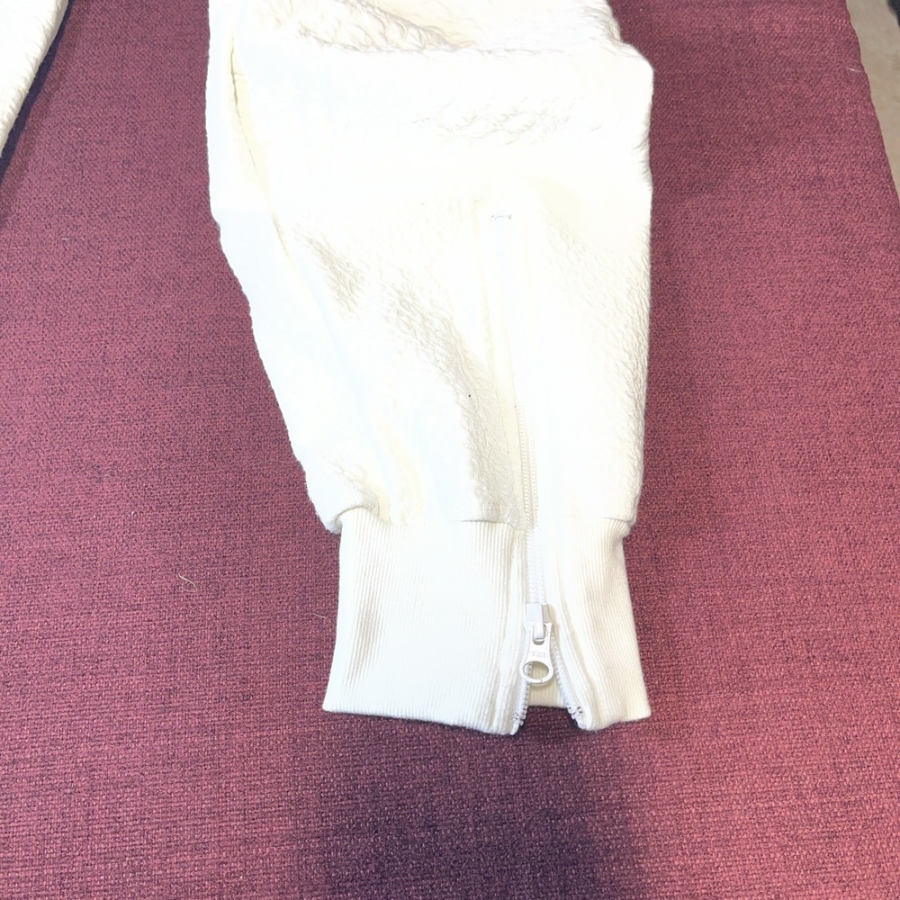 Twenty Montreal Women 2 Pcs Set Ivory Size XS